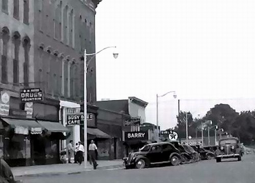 Barry Theatre - Another Post Card Shot (newer photo)